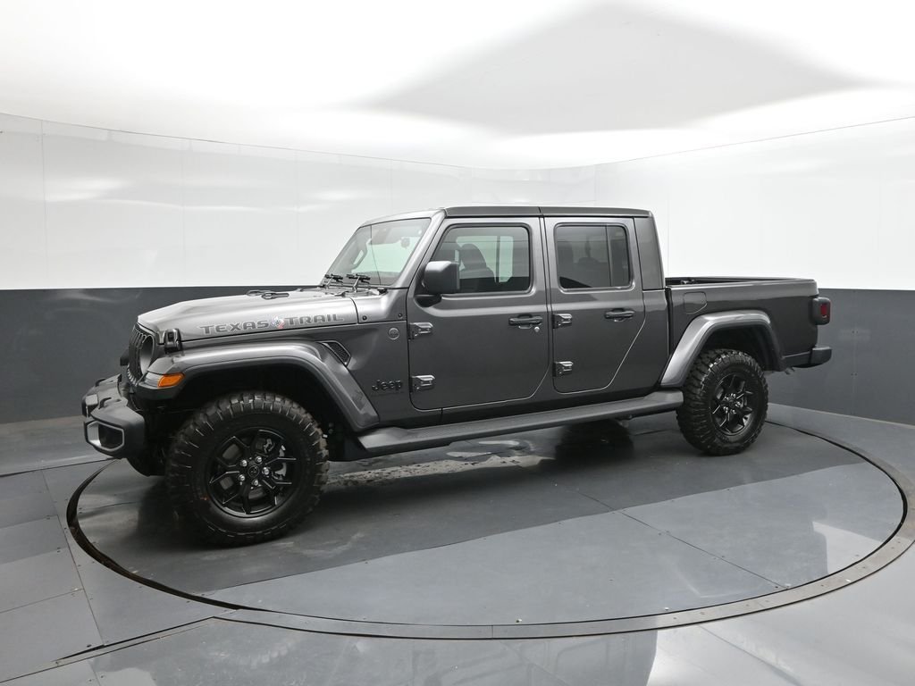 New 2026 Granite Crystal Metallic Clearcoat Jeep Texas Trail image 30
