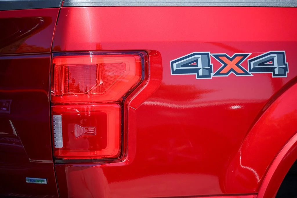 Used 2019 Red Ford Lariat image 27