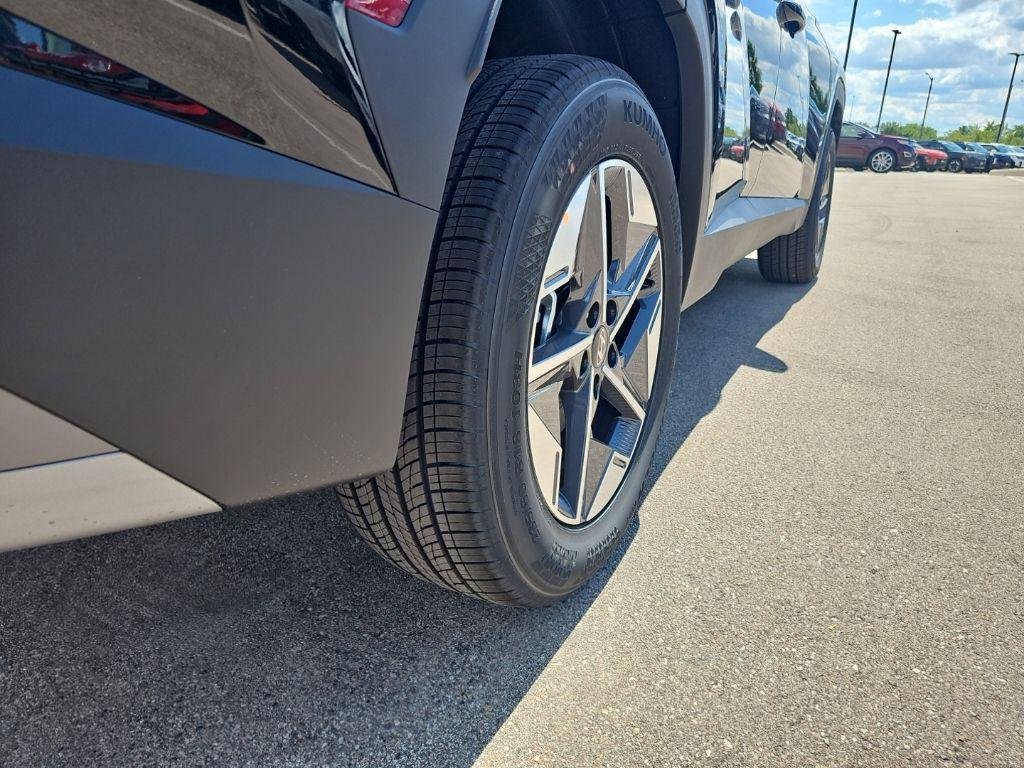 New 2026 Black Hyundai SEL Premium AWD image 39