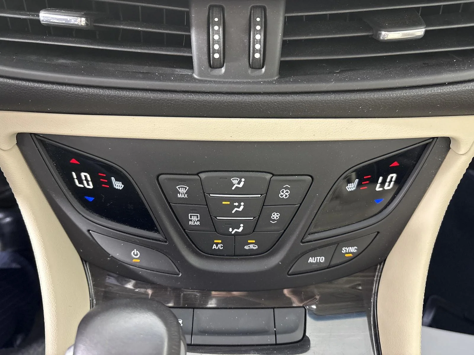 Used 2020 Espresso Metallic Buick Preferred image 7