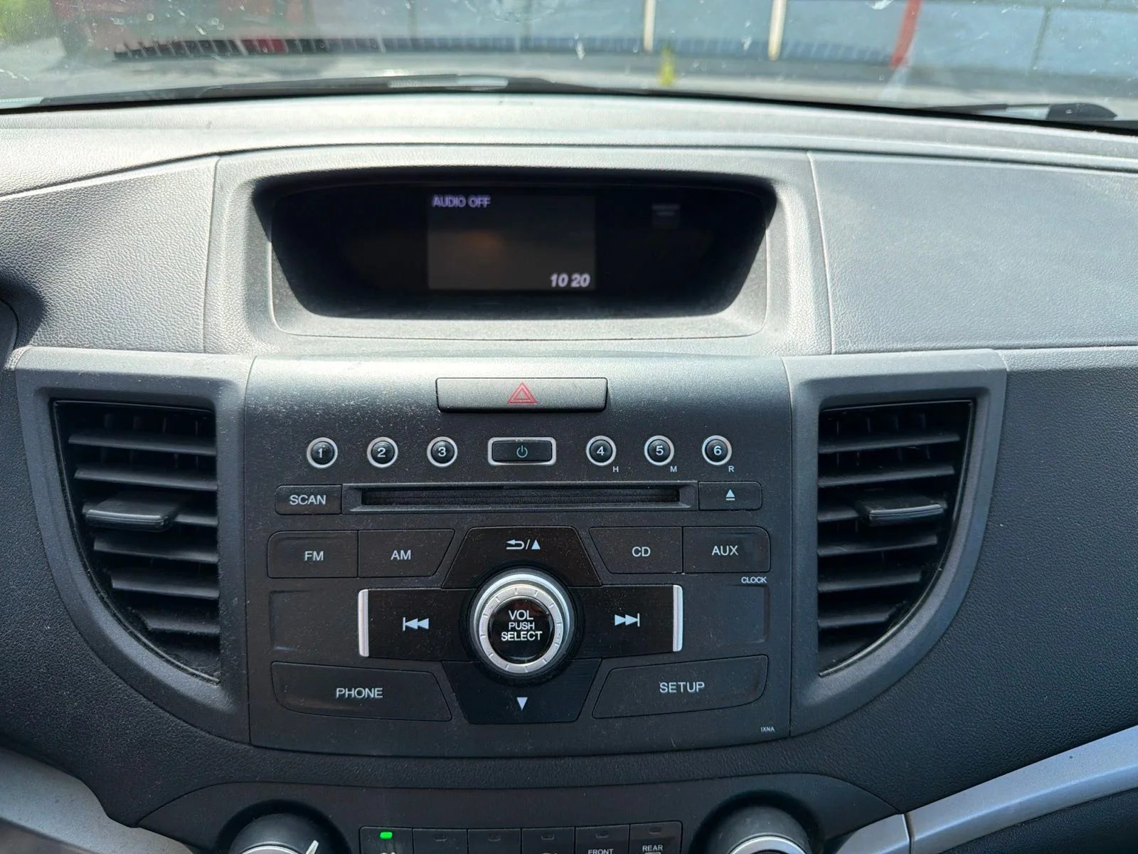 Used 2014 Mountain Air Metallic Honda LX image 15