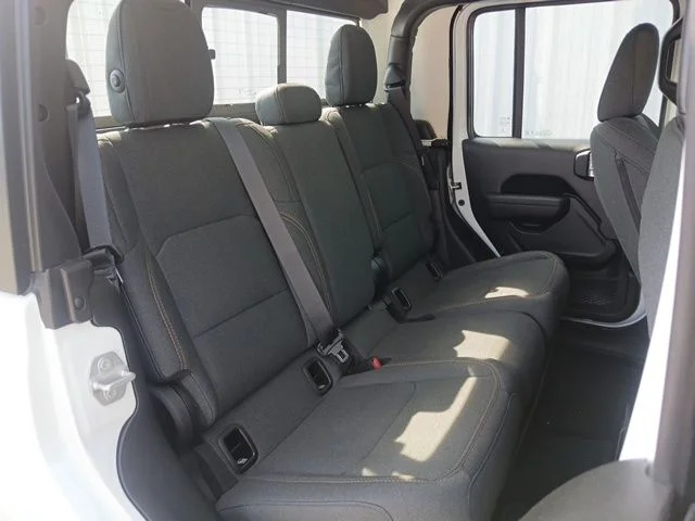 New 2026 Bright White Clear-Coat Exterior Paint Jeep Sport image 24