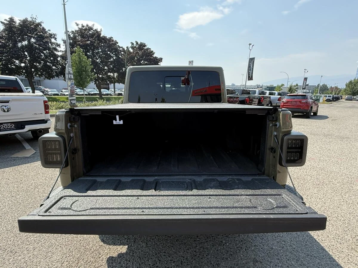 New 2026 41 (pj5) Jeep Sport S image 6