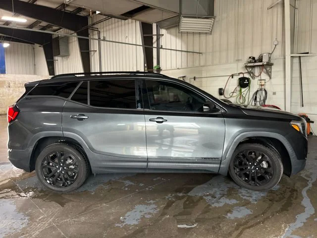 Used 2020 Gray GMC SLT image 6