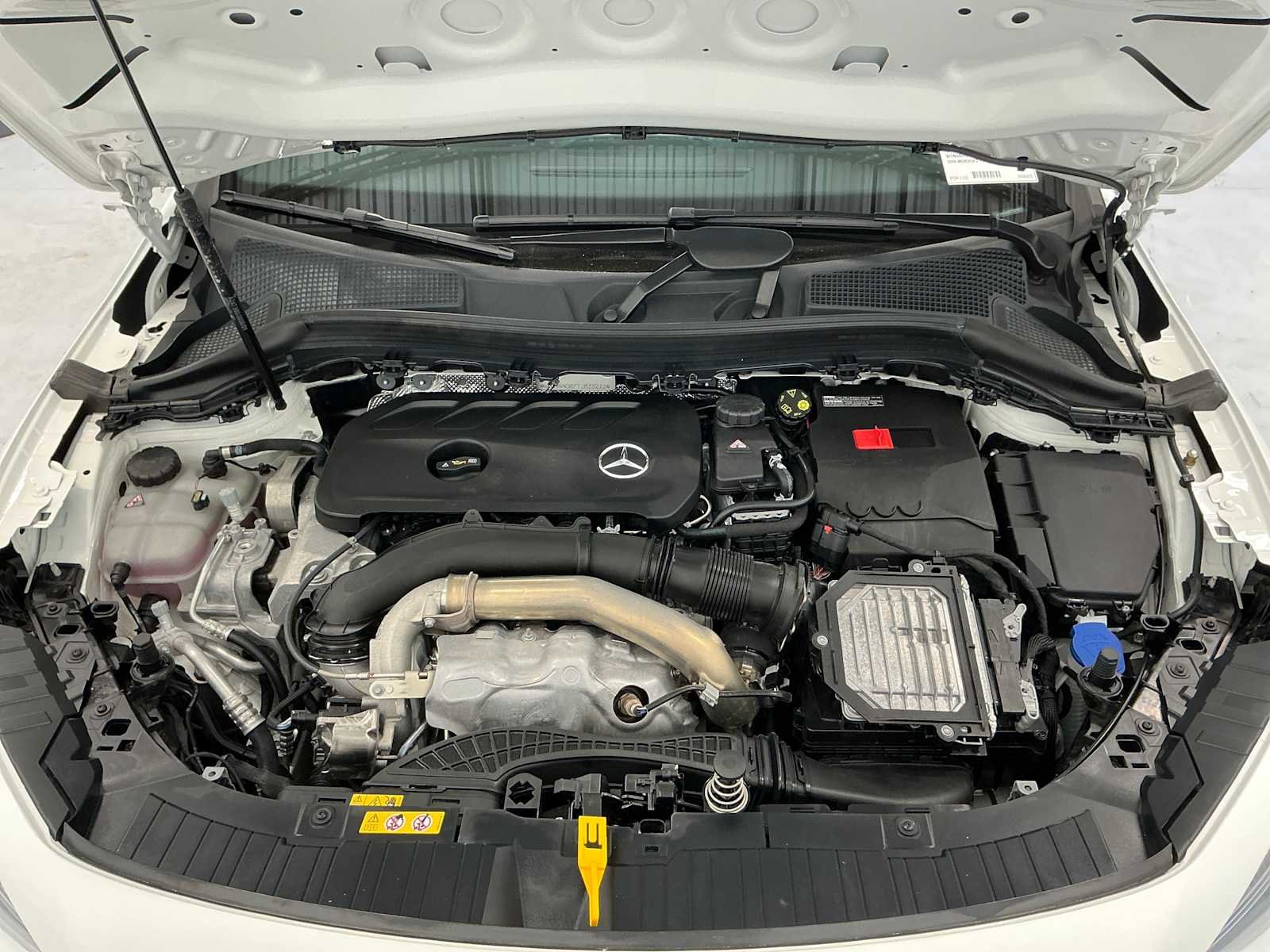 Certified Used 2026 Polar White Mercedes-Benz GLA 250 image 25