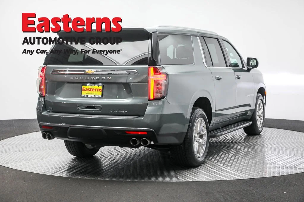 Used 2023 Green Chevrolet Premier image 5