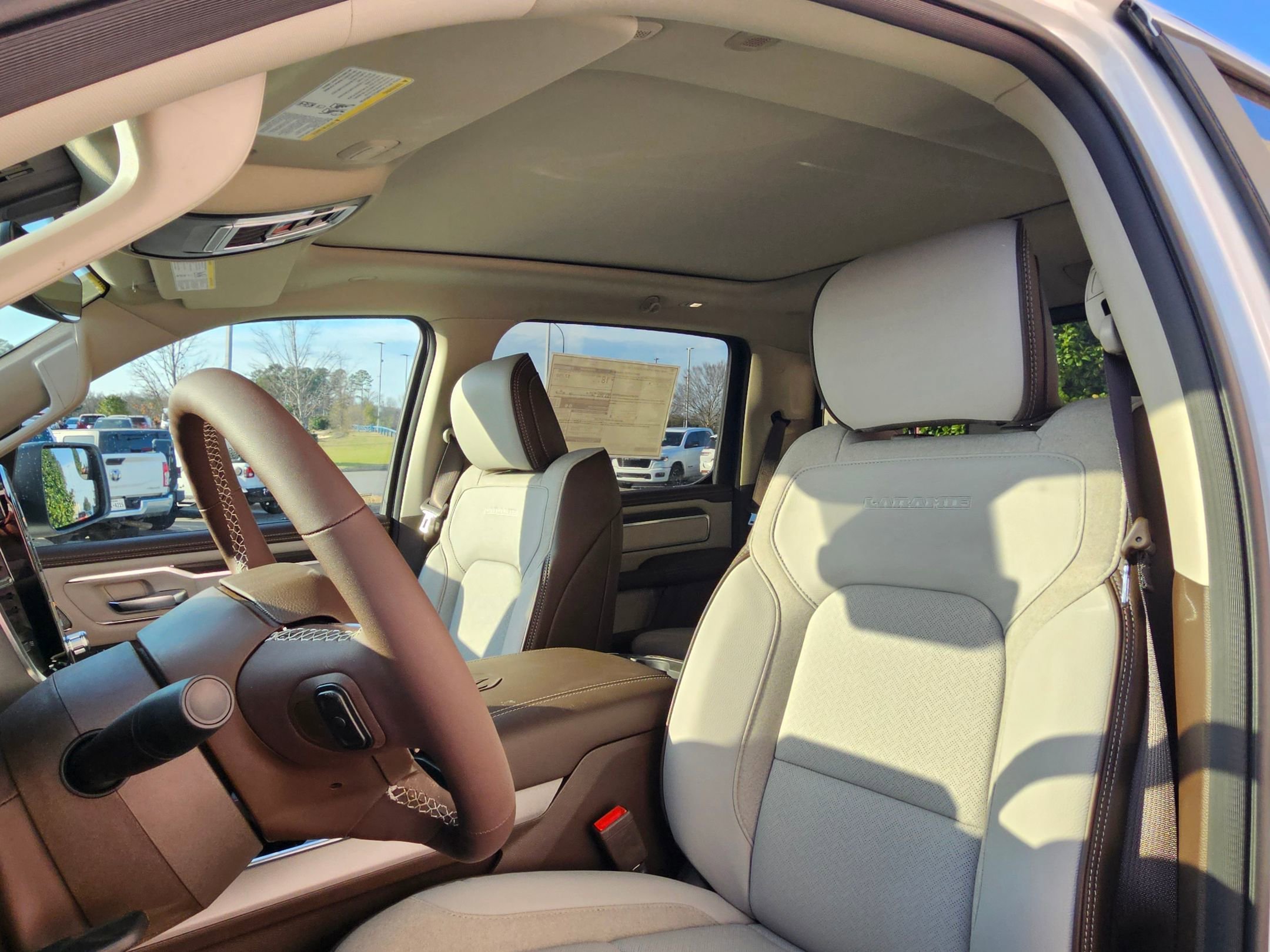 New 2026 Bright White Clear-Coat Exterior Paint RAM Laramie image 19