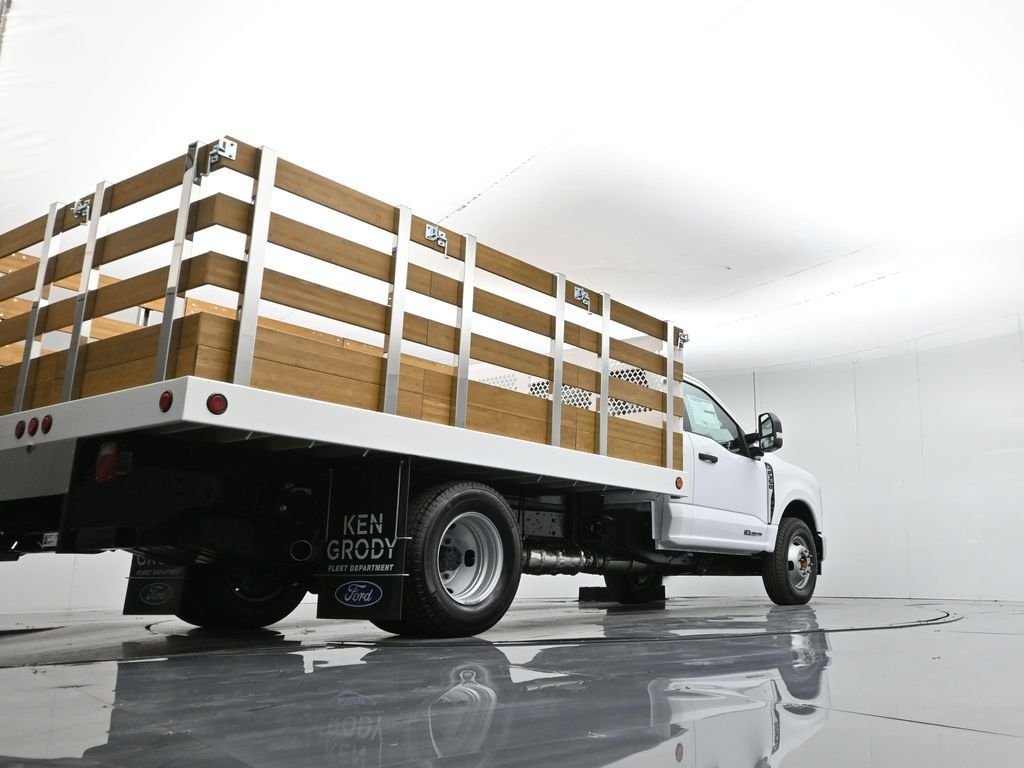 New 2026 Oxford White Ford XL image 38