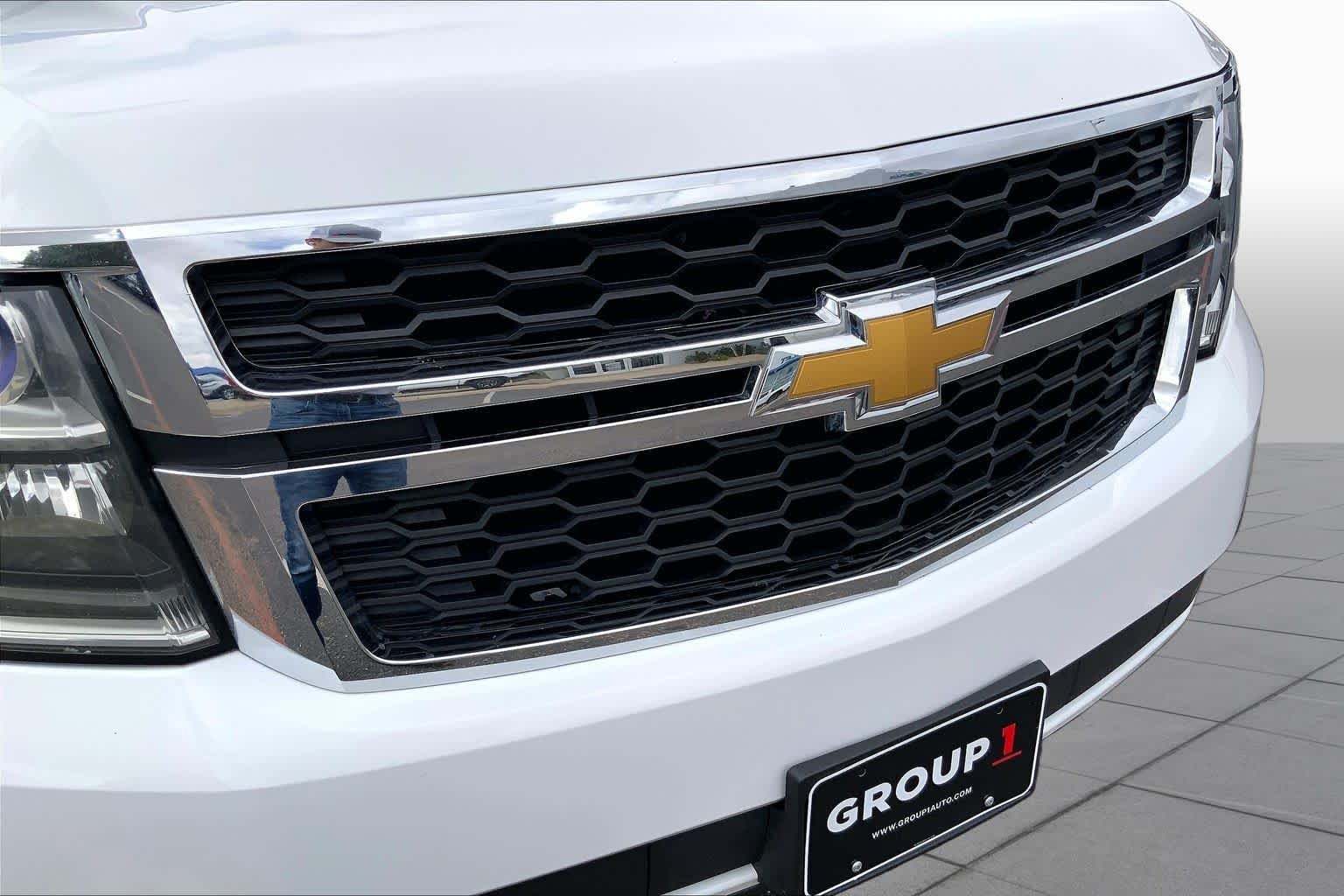 Used 2015 Summit White Chevrolet LT image 30