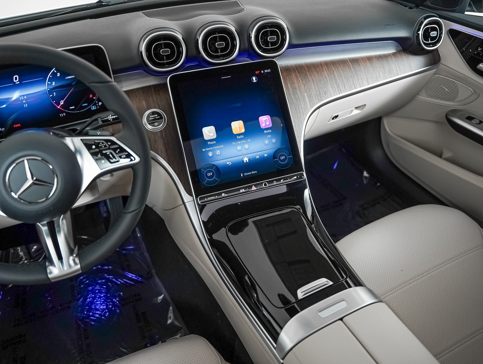 New 2026 Polar White Mercedes-Benz C 300 image 14