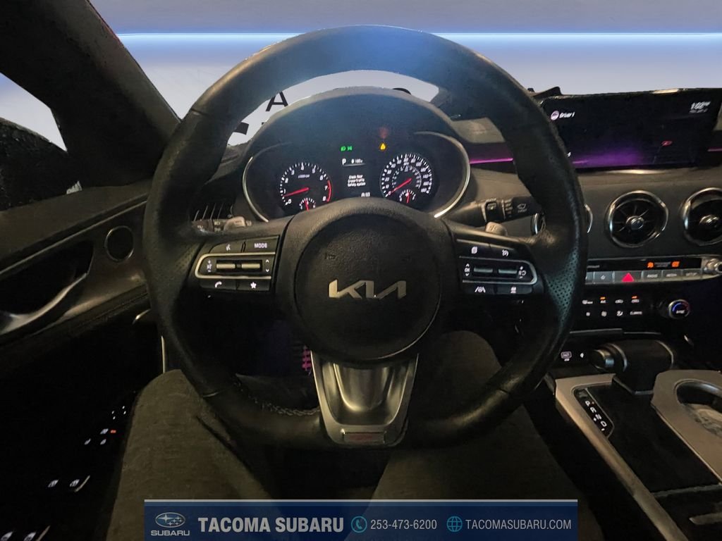 2022 Kia Stinger GT1 - Photo 13