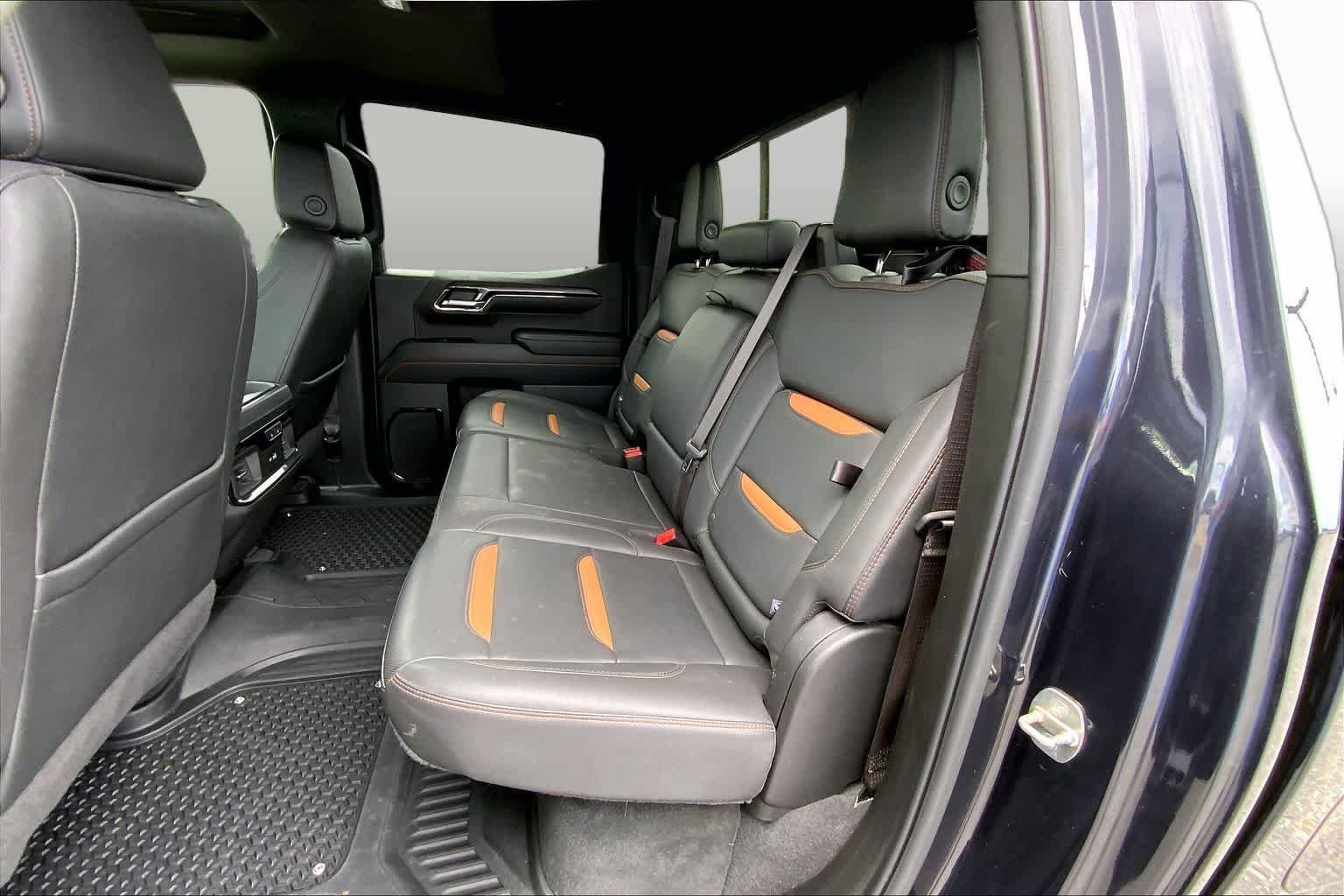 Used 2024 Titanium Rush Metallic GMC AT4 image 21
