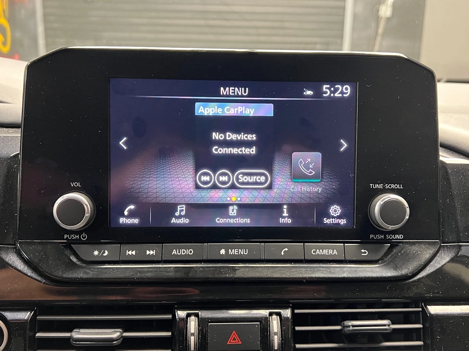2024 Nissan Pathfinder SV - Photo 13