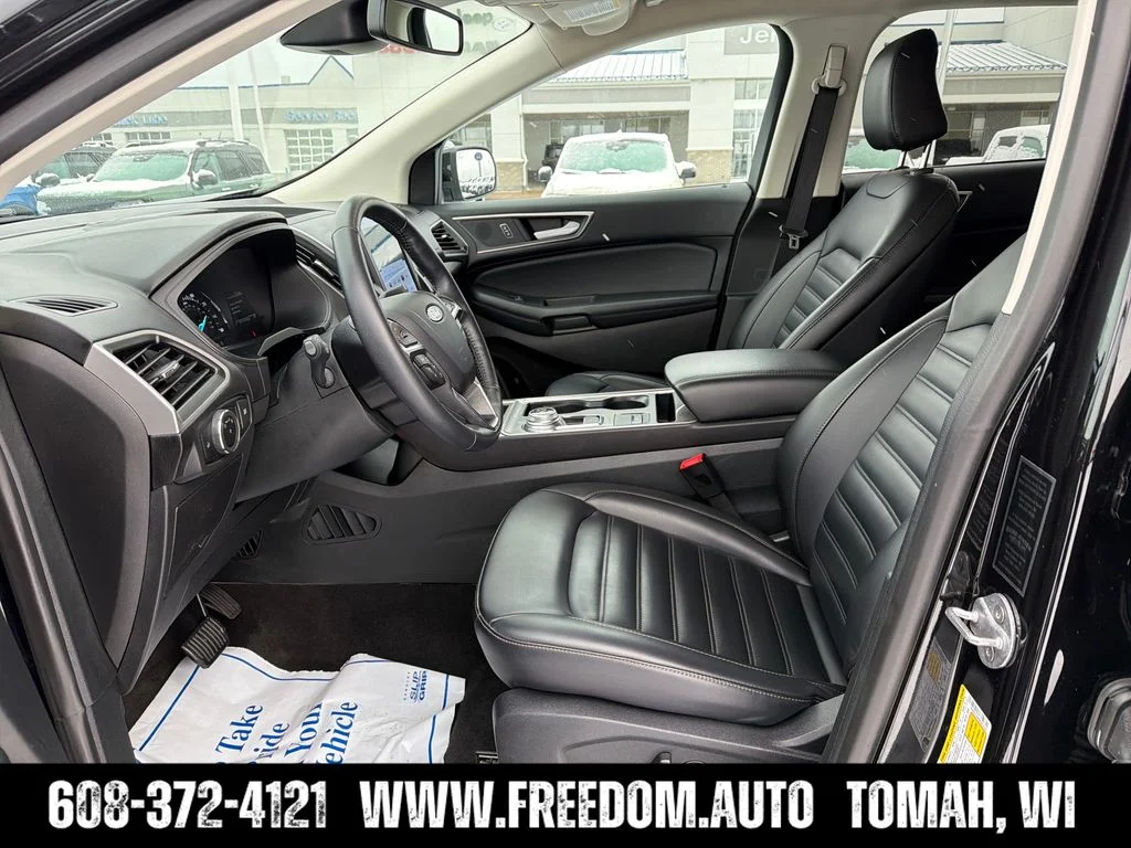 2024 Ford Edge SEL - Photo 9