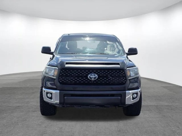 Certified Used 2019 Midnight Black Metallic Toyota SR5 image 2