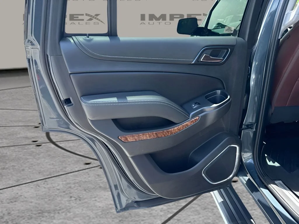 Used 2019 Gray Chevrolet Premier image 31
