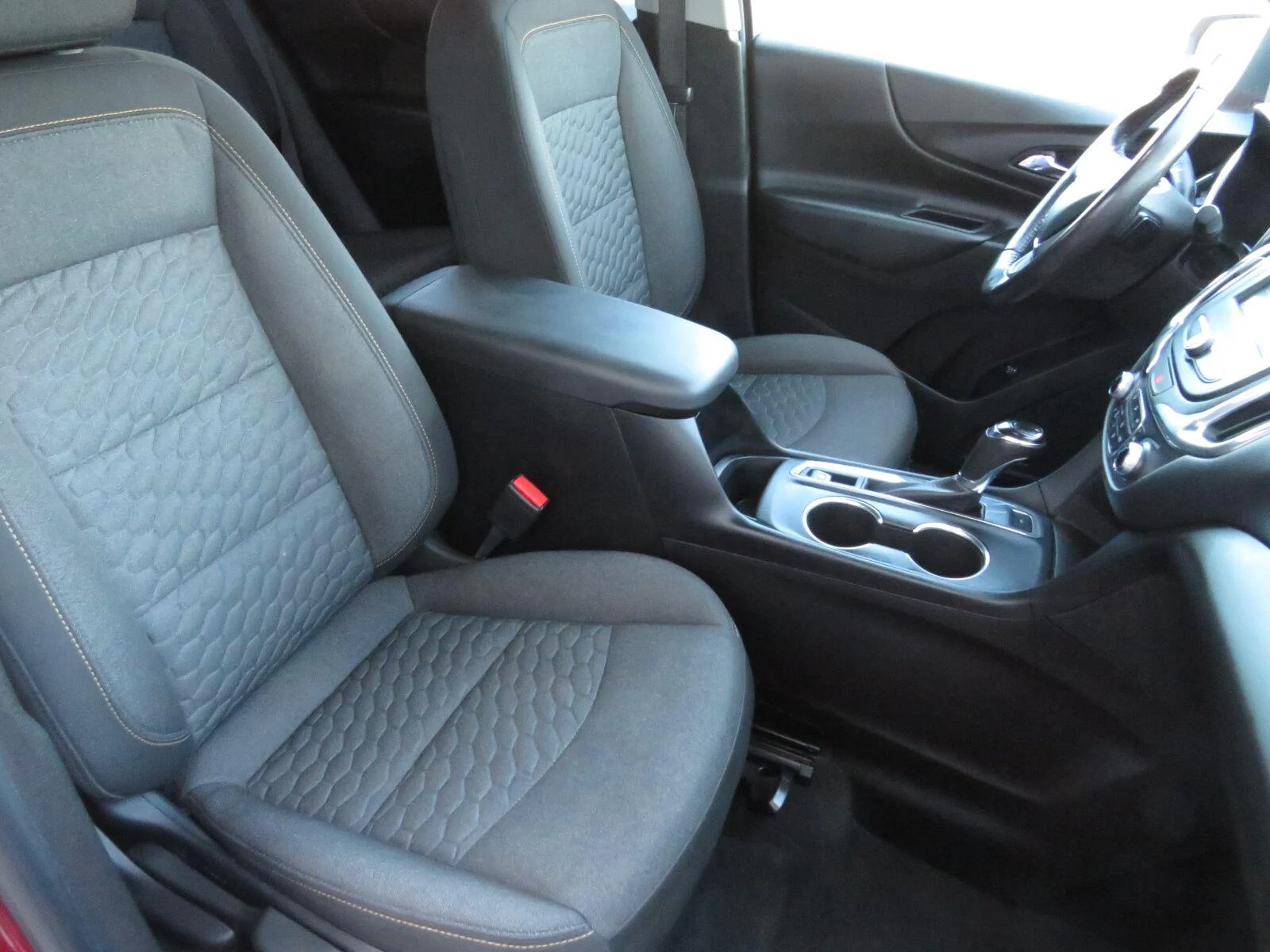 Used 2019 CAJUN RED TINTCOAT Chevrolet LT image 25