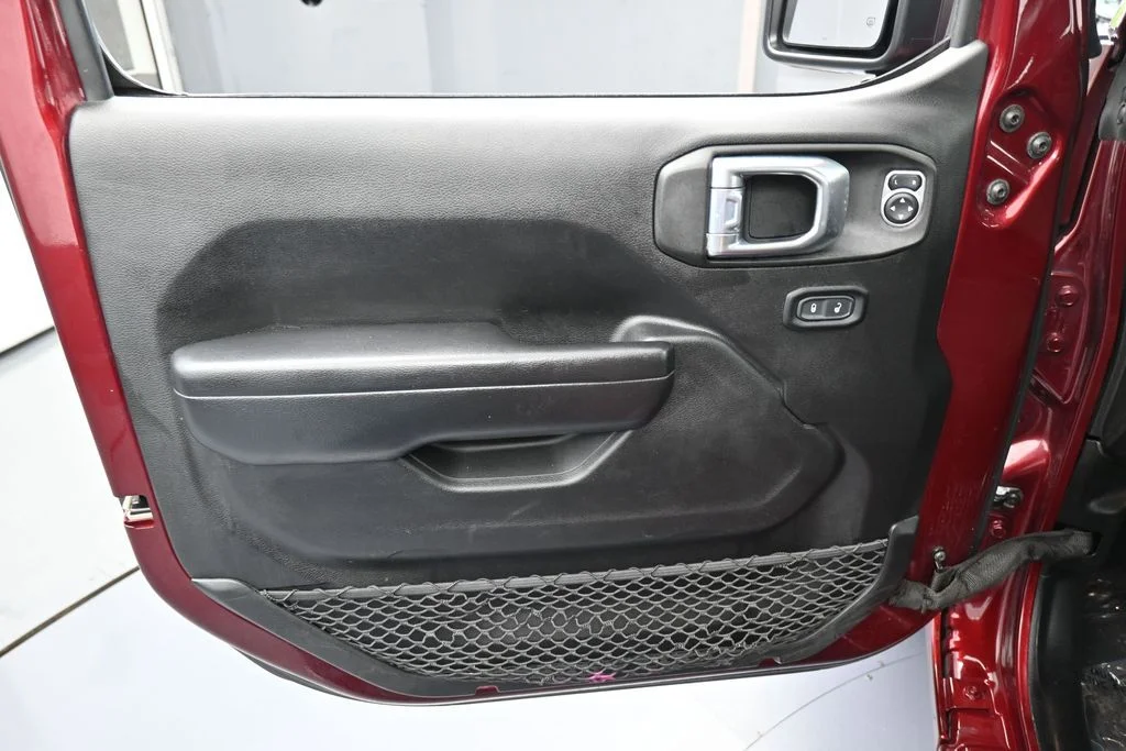 Used 2021 Snazzberry Pearlcoat Jeep Unlimited Sport S image 12