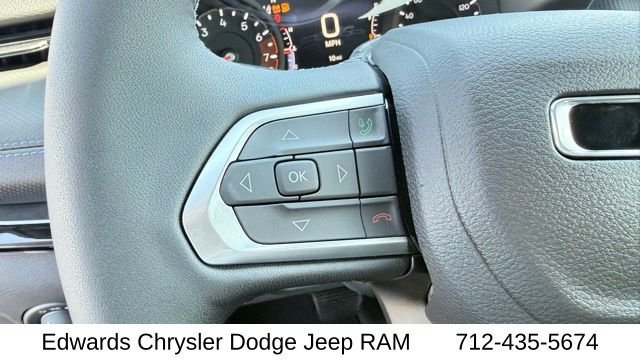 New 2026 Fathom Blue Pearl-Coat Exterior Paint Jeep Limited image 21