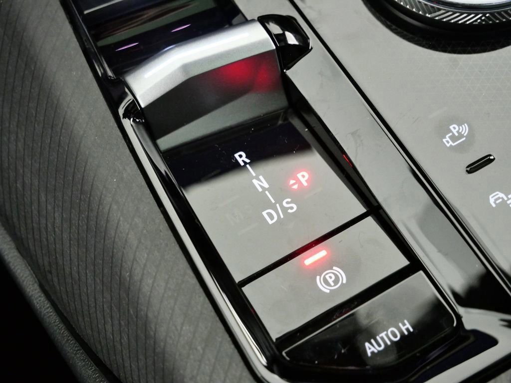 Used 2026 Black Sapphire Metallic BMW 30 xDrive image 47