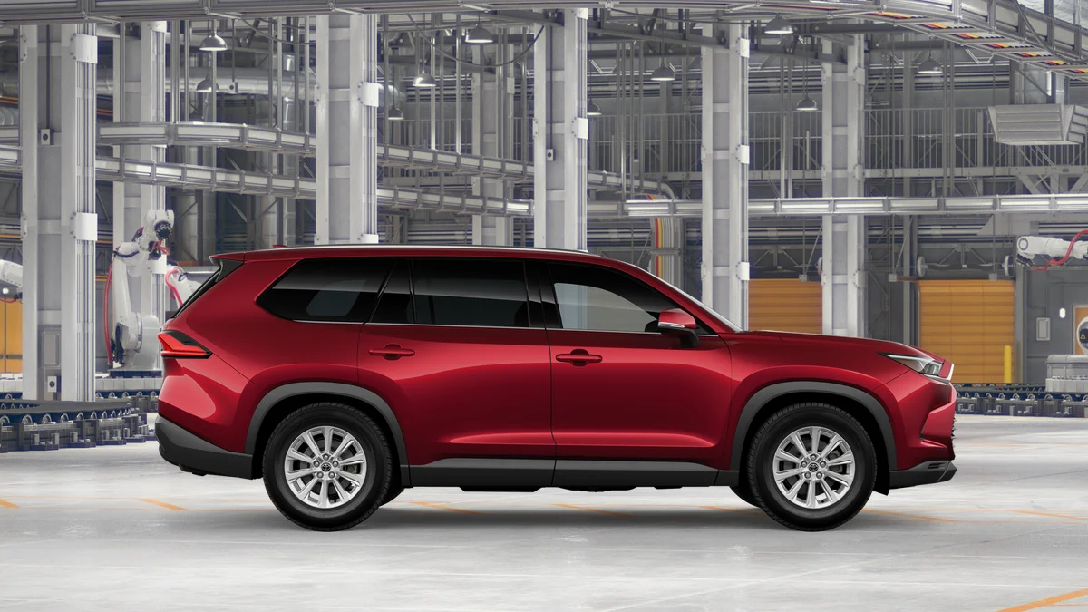 New 2026 Ruby Flare Pearl Toyota XLE image 24