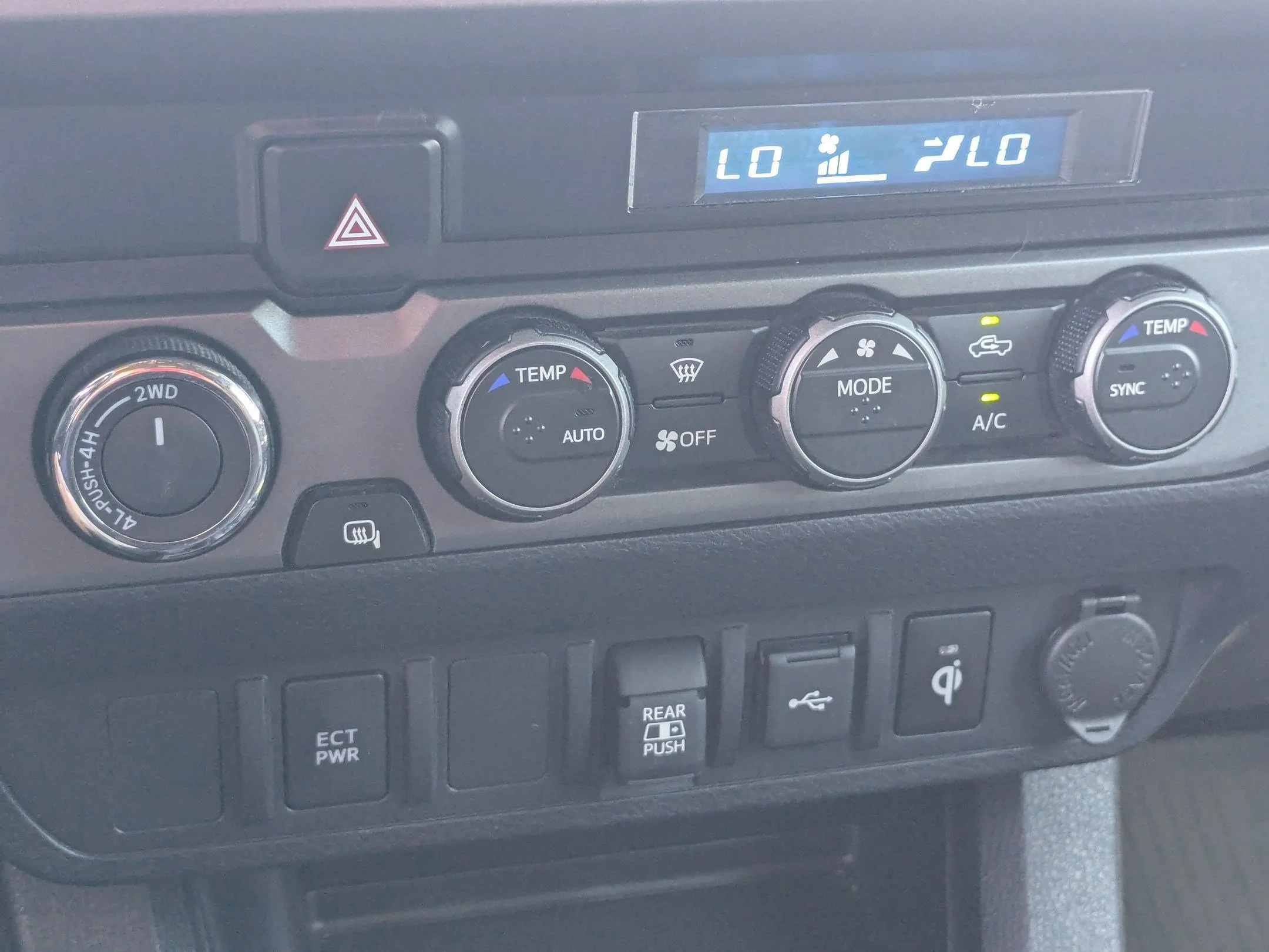 2023 Toyota Tacoma TRD Off Road - Photo 23