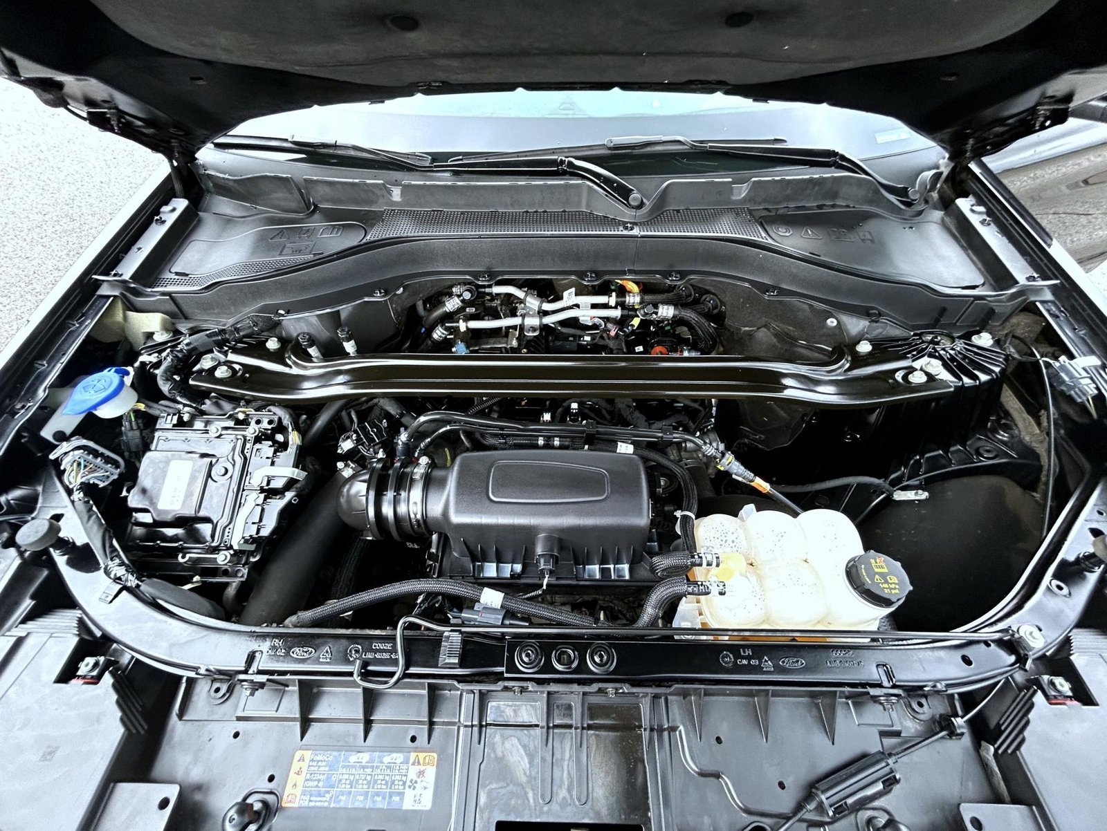 Used 2022 Black Ford Limited image 26