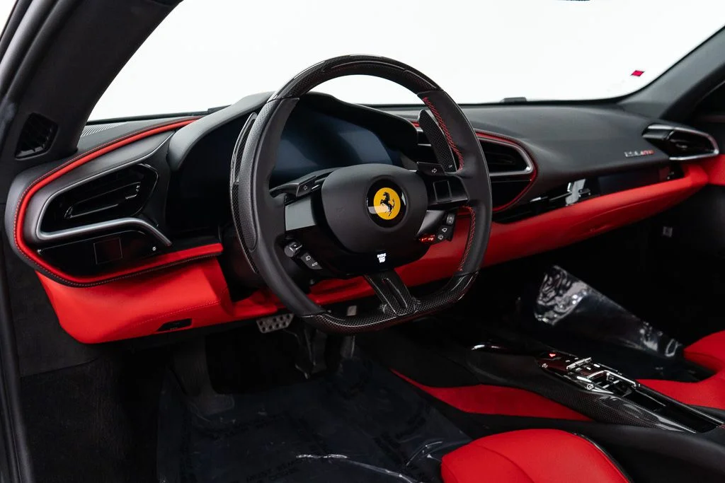 Used 2023 Grigio Scuro Ferrari  image 13