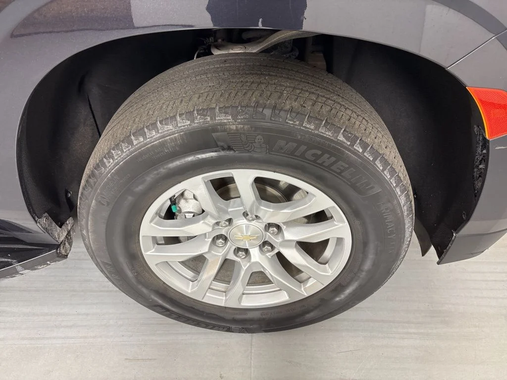 Used 2023 Gray Chevrolet LT image 14