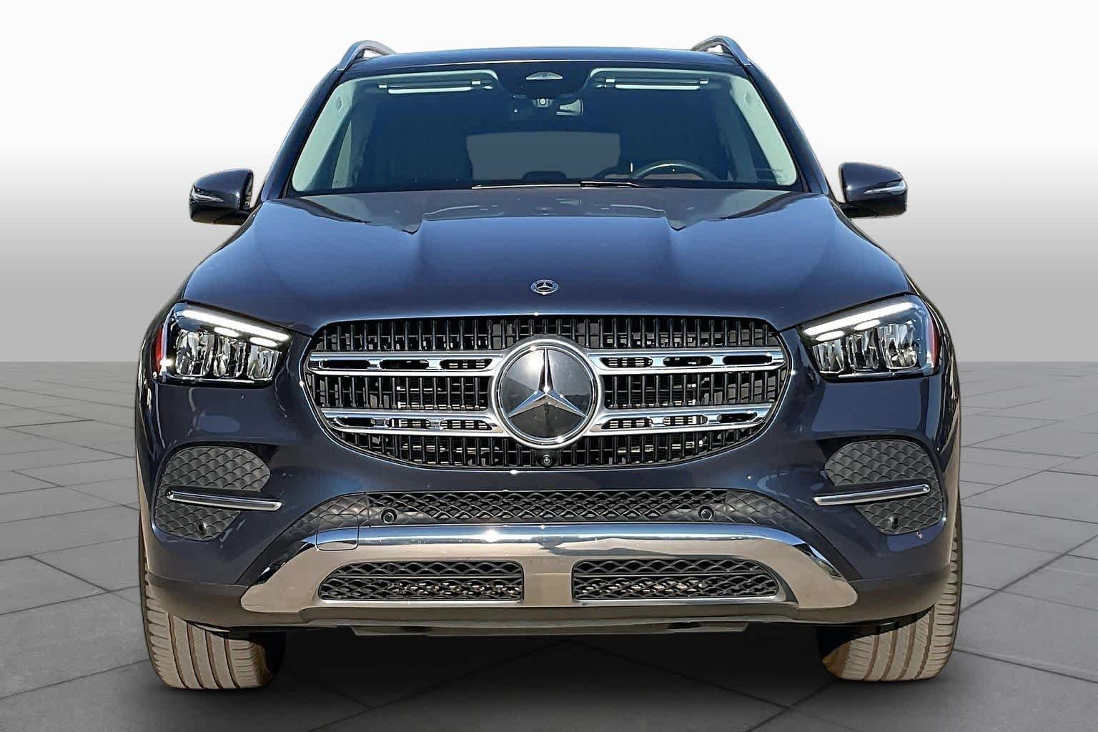 Used 2025 Twilight Blue Metallic Mercedes-Benz GLE 350 image 4