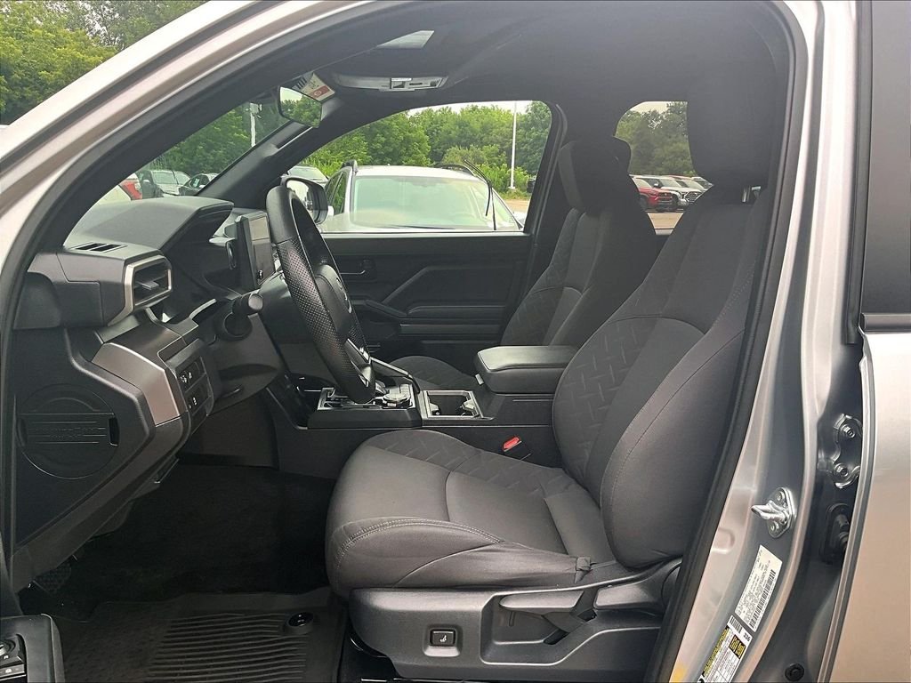 Used 2025 Silver Toyota SR5 image 10