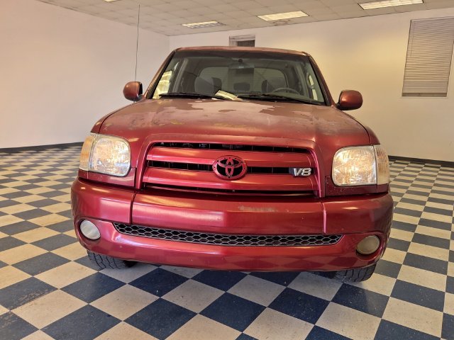 Used 2006  Toyota Limited image 2