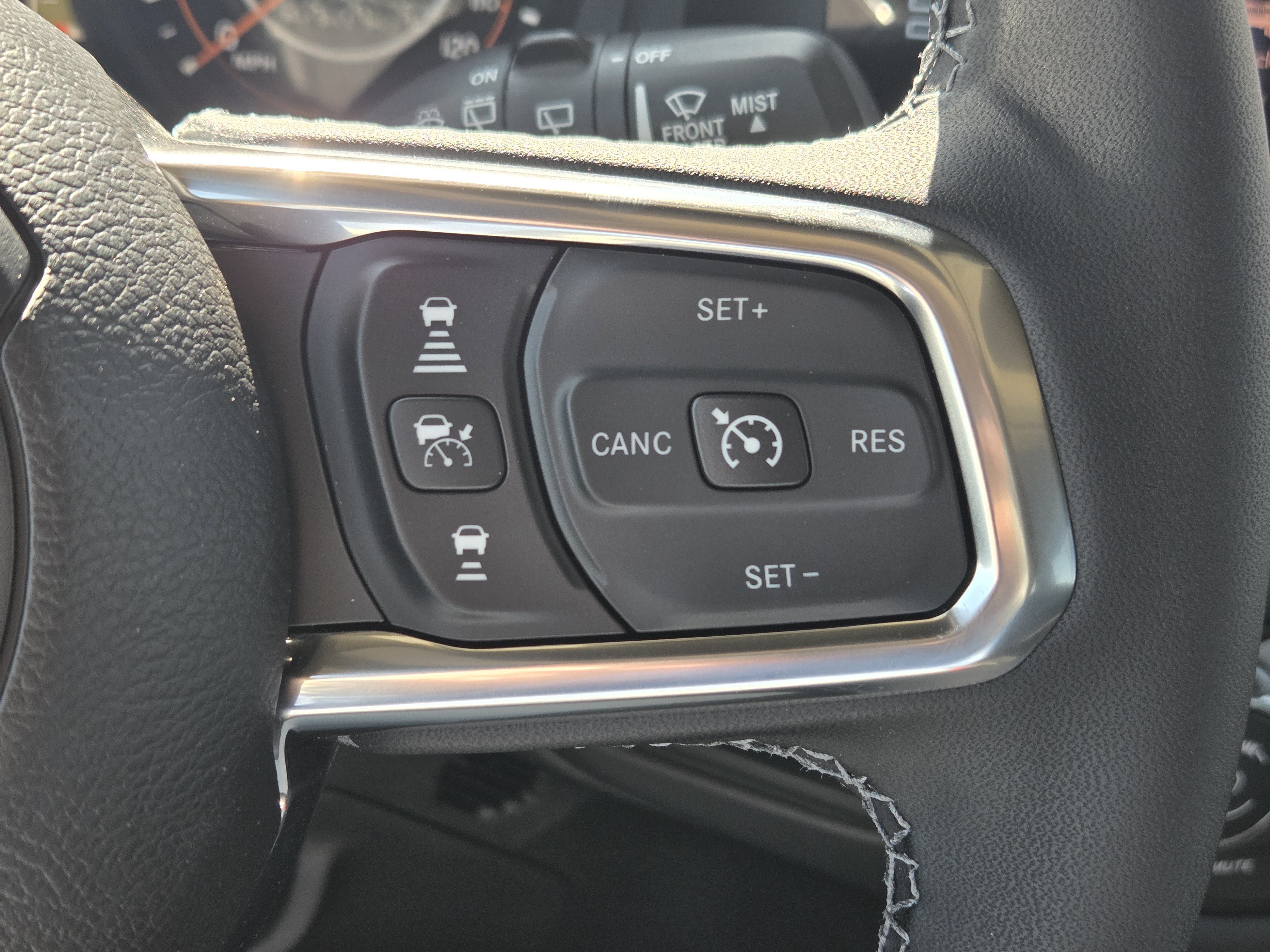 New 2026 Goldilocks Jeep Sahara image 14