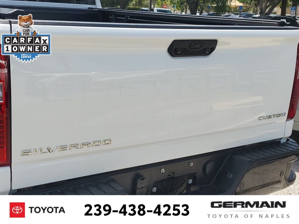 Used 2024 White Chevrolet Custom image 17