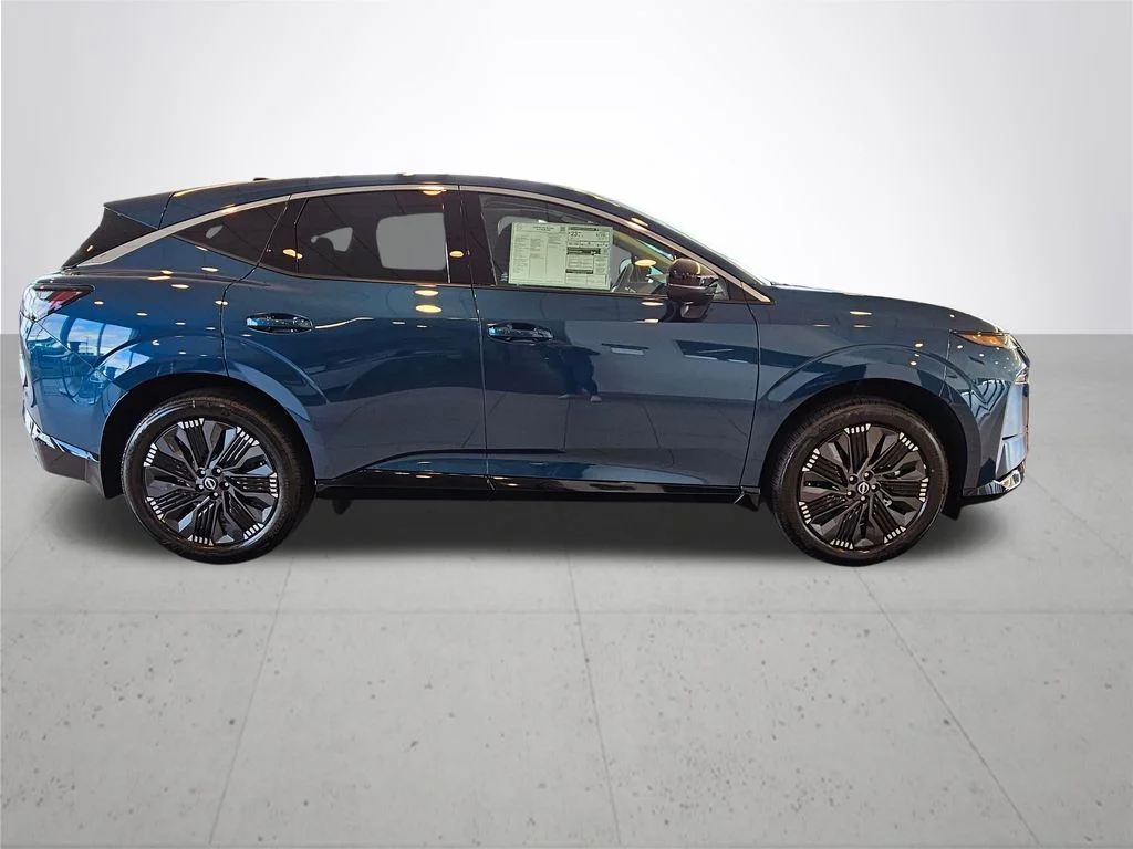 New 2026 Aurora Blue Pearl Metallic Nissan Platinum image 6