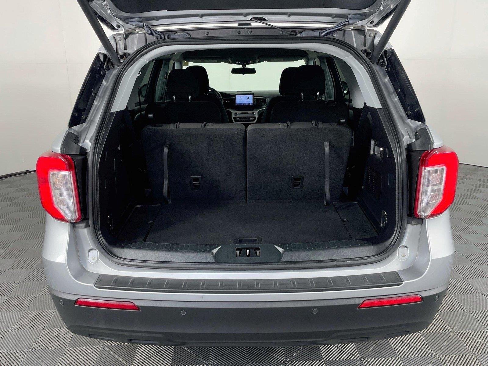 Used 2021 Iconic Silver Ford XLT image 29