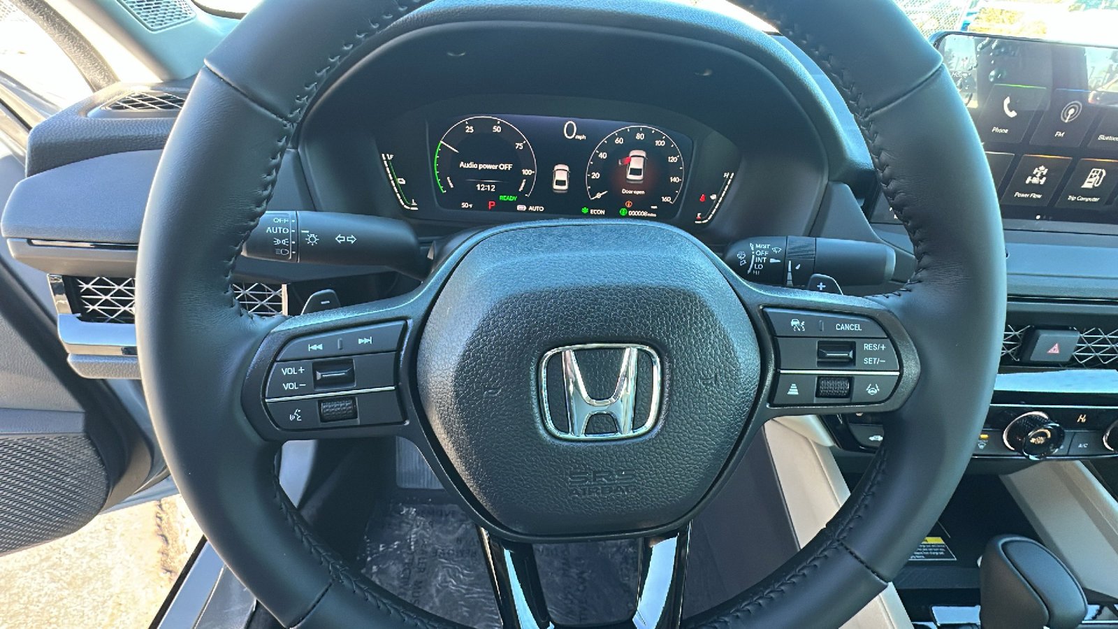 2025 Honda Accord Hybrid EX-L - Photo 18