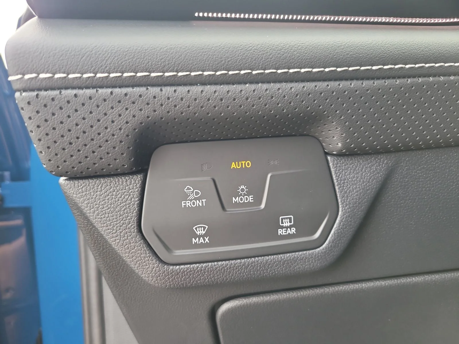 2026 Volkswagen Atlas SEL Premium R-Line - Photo 32