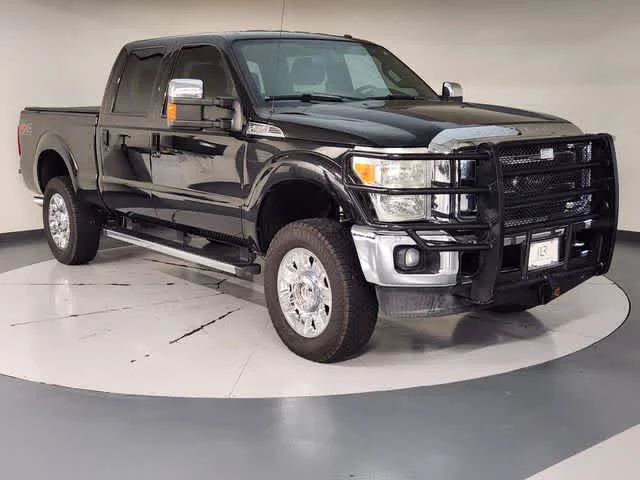 Used 2015 Tuxedo Black Metallic Ford Lariat image 7