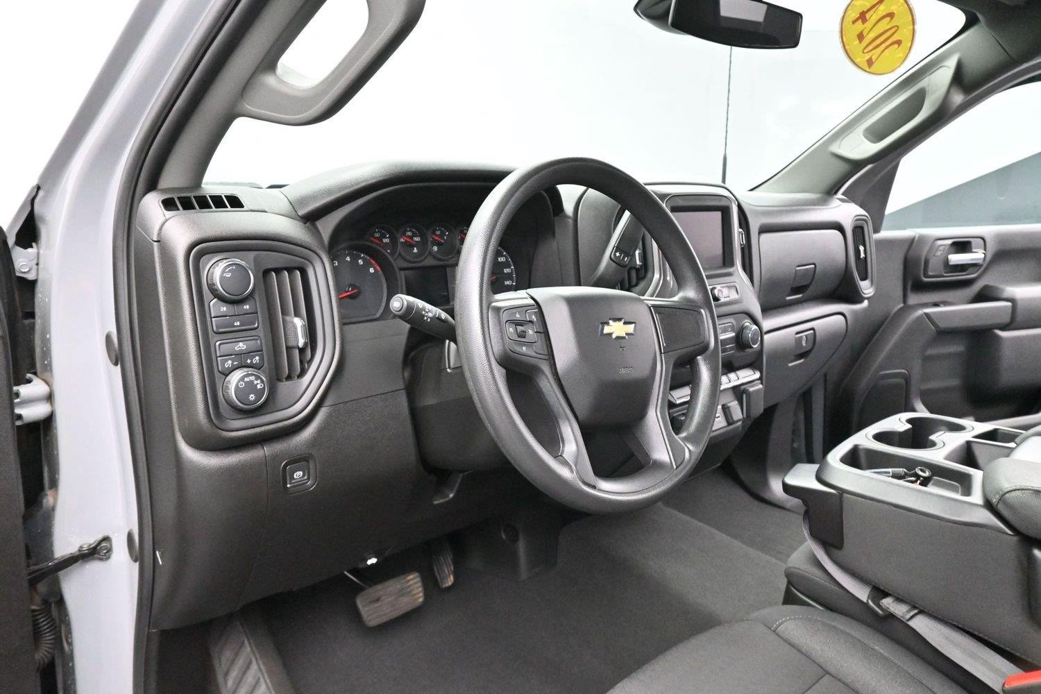 Used 2024 Slate Gray Metallic Chevrolet Custom image 16