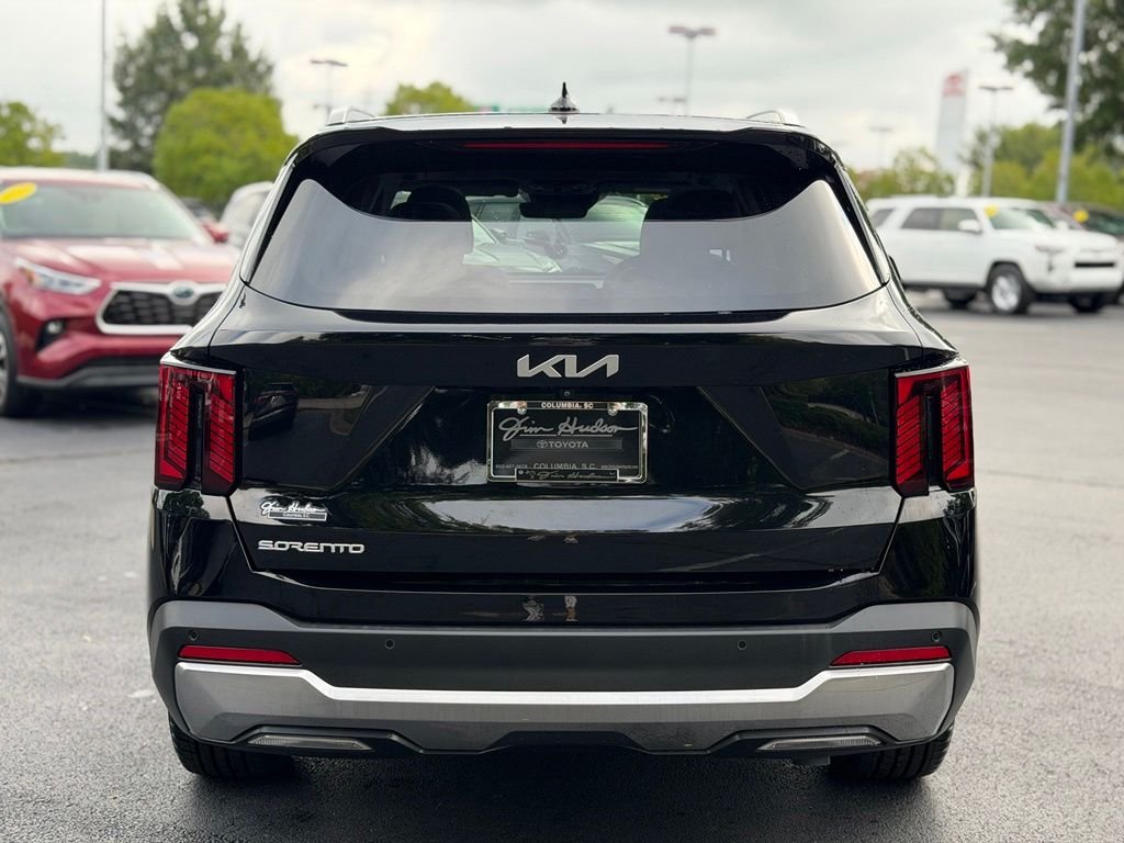 Used 2024 Black Kia SX image 10