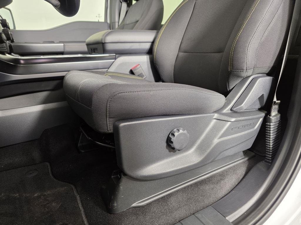 2025 Ford F-150 STX - Photo 15