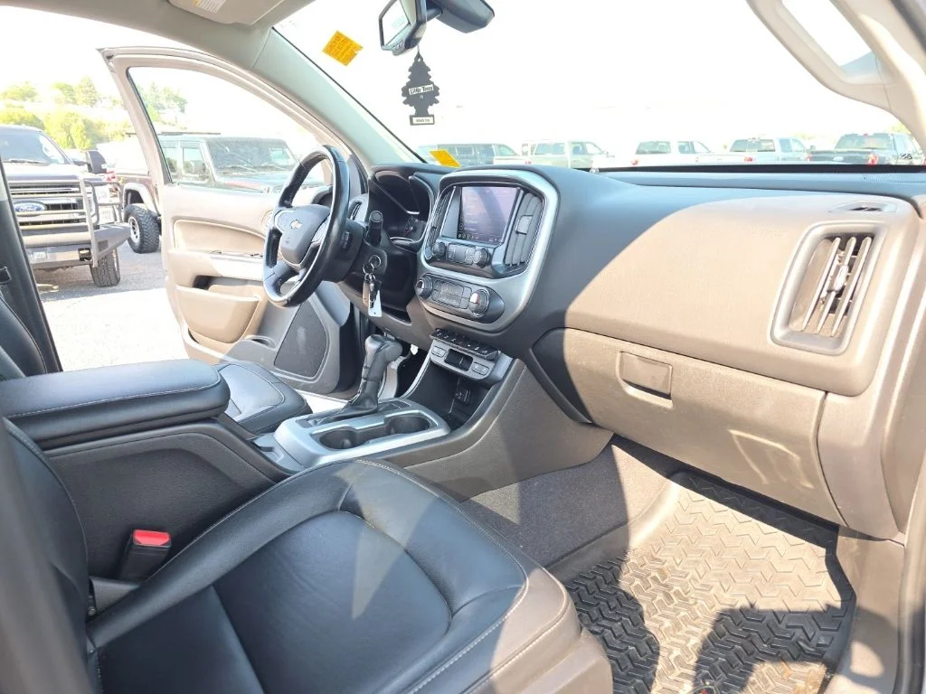 Used 2019 Steel Metallic Chevrolet ZR2 image 19