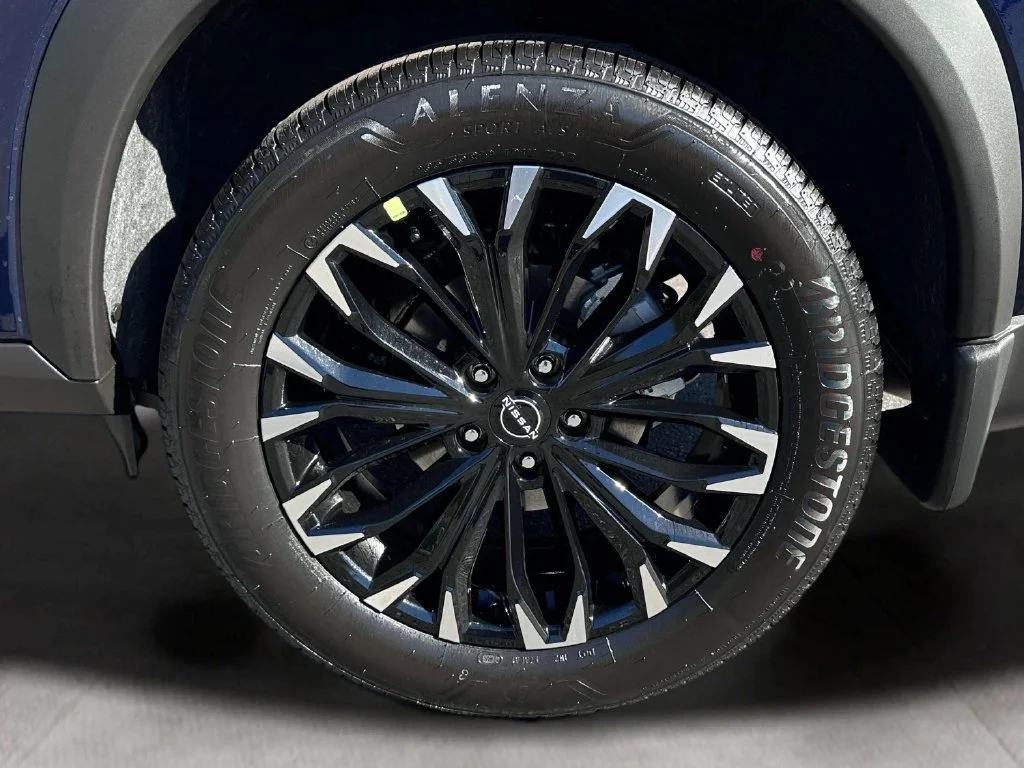 New 2027 Deep Ocean Blue Pearl Nissan Dark Armor image 10