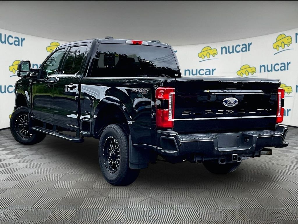 Used 2023 Black Ford XLT image 4