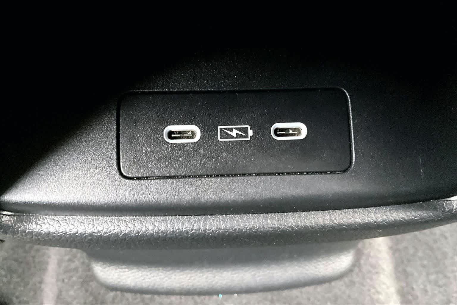Used 2024 Platinum White Pearl Honda EX image 34