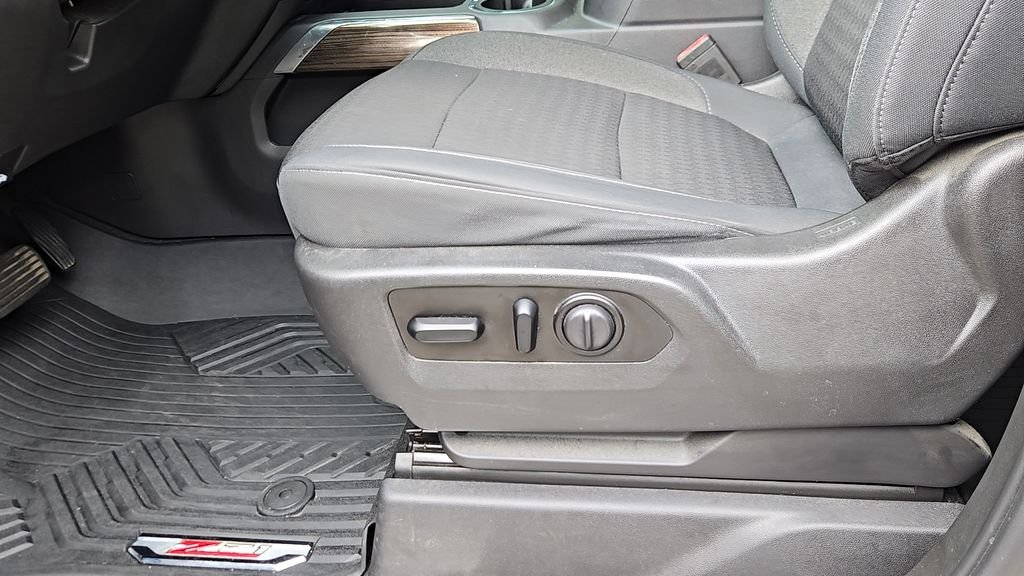 Used 2020 Gray Chevrolet LT Trail Boss image 8