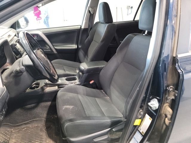 Used 2018 Aqua Toyota XLE image 10