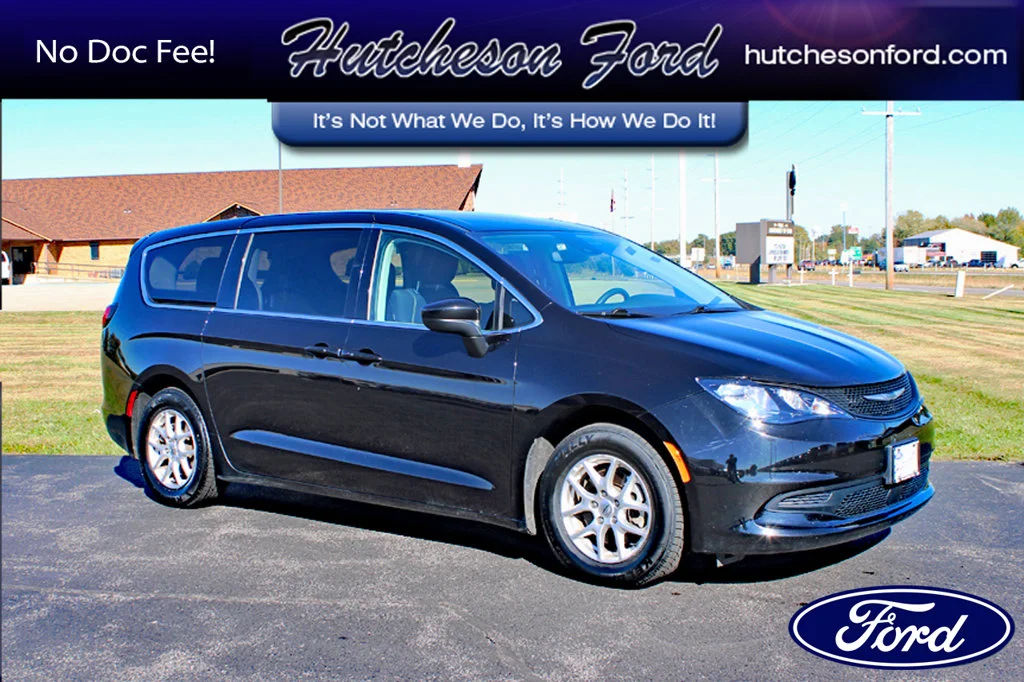 2024 Chrysler Voyager