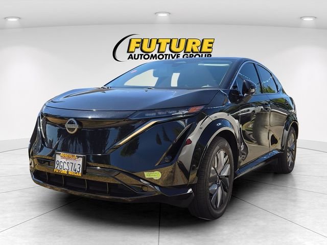 Used 2023 Black Nissan ENGAGE image 3